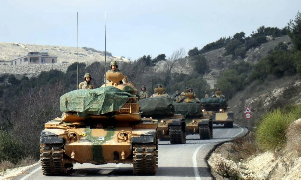 Κάτι "τρέχει" στη Β. Συρία: Η Τουρκία ανέπτυξε στρατιωτικές ενισχύσεις στην Ιντλίμπ- Εβδομάδα βομβαρδισμών από Συριακό Στρατό και Ρωσία (Βίντεο)